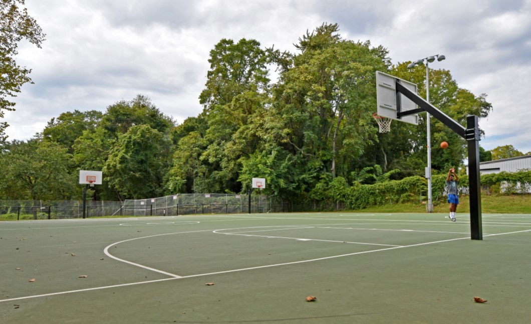 Basketball Court Tonsler Park 3